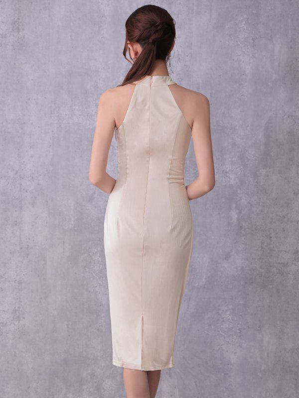 アイボリー モデル：あみ　身長：163cm　着用サイズ：XSサイズ