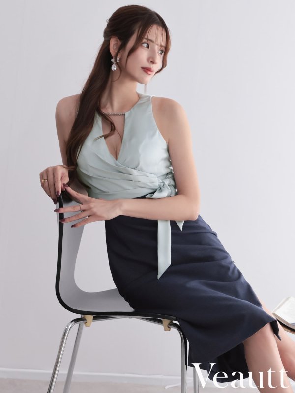 ブルー×ネイビー　モデル：あみ　身長：163cm　着用サイズ：XSサイズ