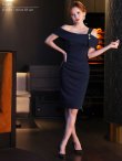 ネイビー モデル：カレン　身長：165cm　着用サイズ：XSサイズ