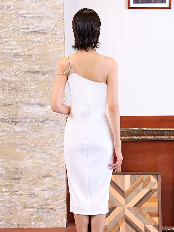 ホワイト モデル:りの 身長:157cm 着用サイズ:XSサイズ