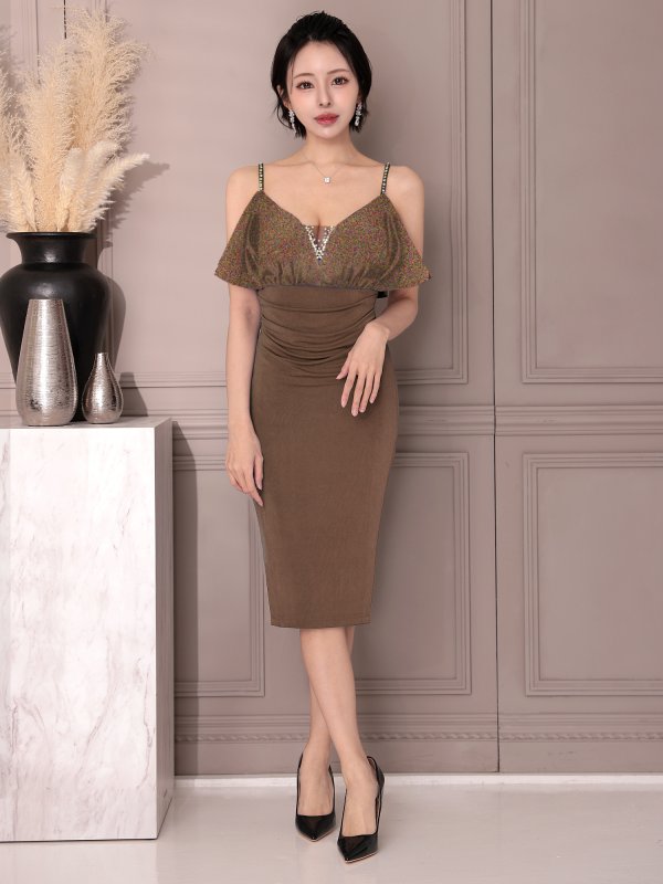 モカ　モデル：りの　身長：157cm　着用サイズ：XSサイズ