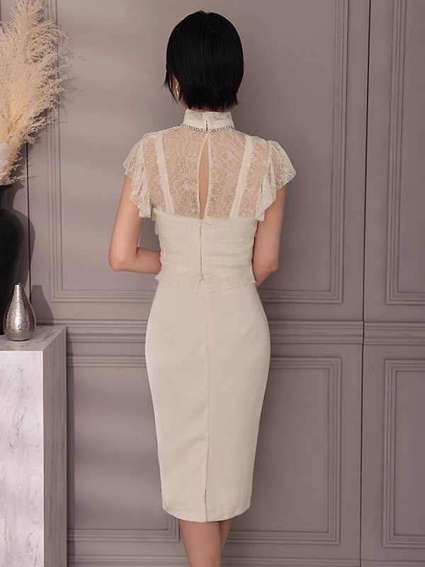 アイボリー　モデル：りの　身長：157cm　着用サイズ：XSサイズ