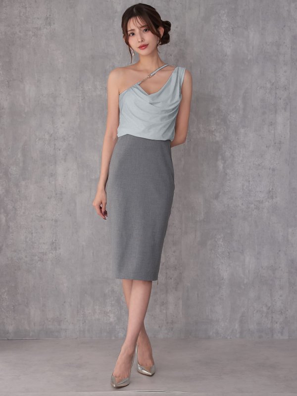 ブルー×グレー　モデル：あみ　身長：163cm　着用サイズ：Sサイズ