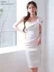 ホワイト　モデル：七瀬みほ　身長：162cm　着用サイズ：XSサイズ