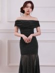 ブラック　モデル：七瀬みほ　身長：162cm　着用サイズ：XSサイズ