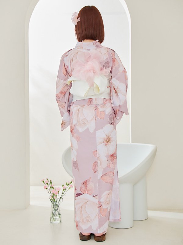 モデル：明日花キララ　身長：162cm　着用サイズ：Fサイズ