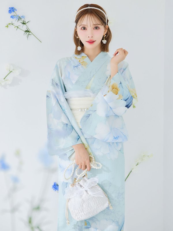 モデル：三上悠亜　身長：158cm　着用サイズ：Fサイズ