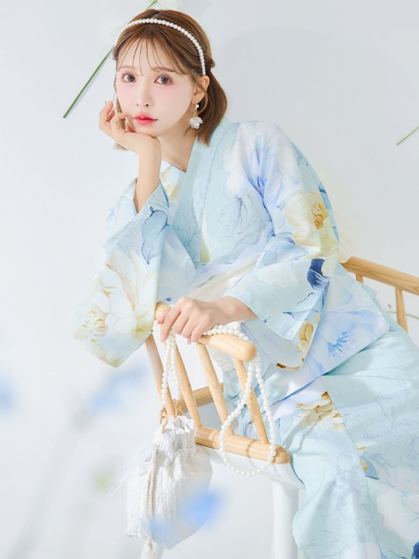 モデル：三上悠亜　身長：158cm　着用サイズ：Fサイズ