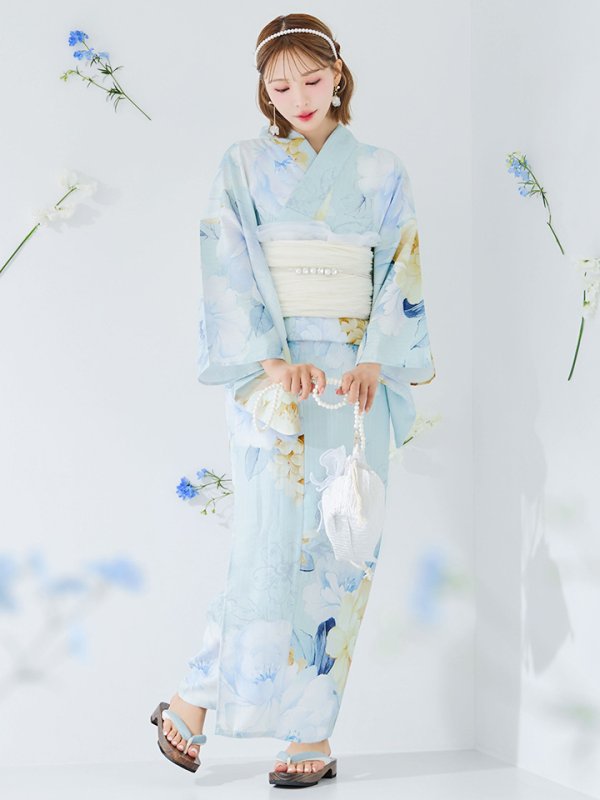 モデル：三上悠亜　身長：158cm　着用サイズ：Fサイズ