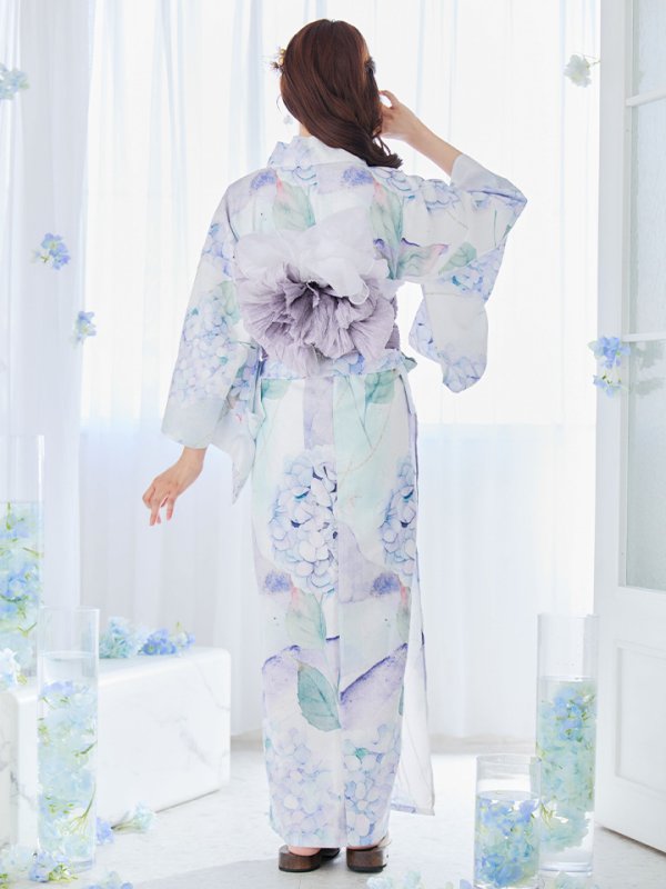 モデル：明日花キララ　身長：162cm