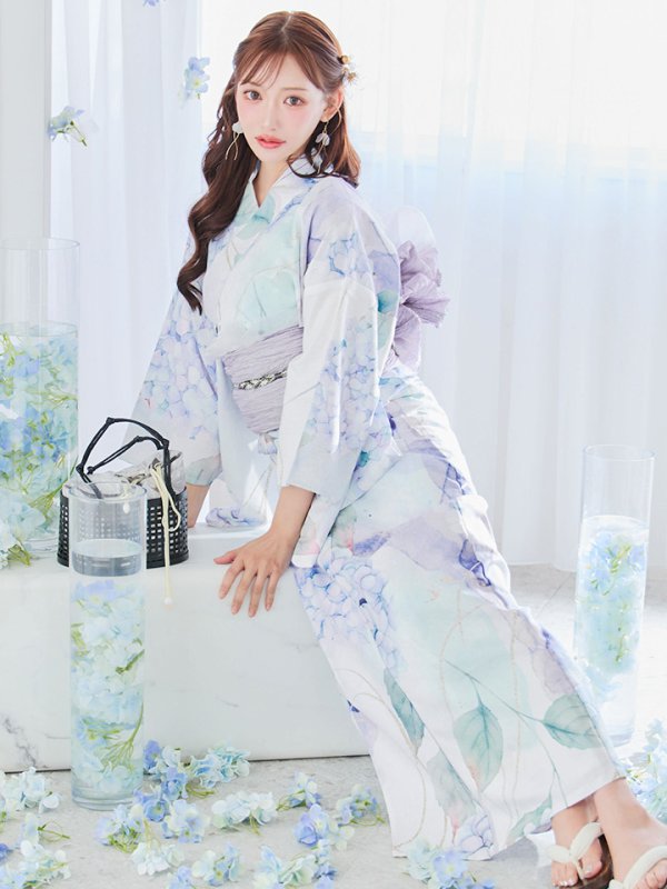 モデル：明日花キララ　身長：162cm