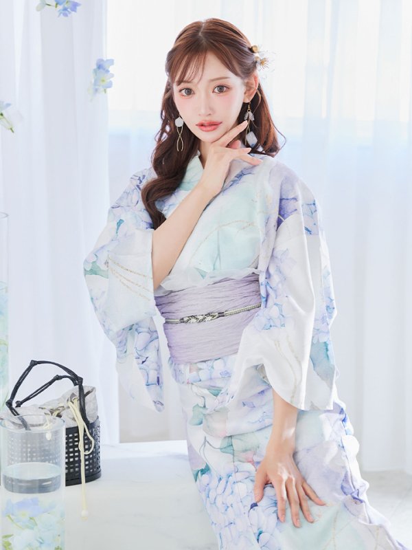 モデル：明日花キララ　身長：162cm