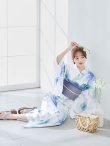 画像9: 水彩ガーベラ柄浴衣 OBI-g-500-kj-8-GY / HIMO-900-yn-5-IV / HEKO-800-sb-8-DusBL / YA-1067-kn-BL / GETA-01-kj-2-BL/ [YMT] (9)
