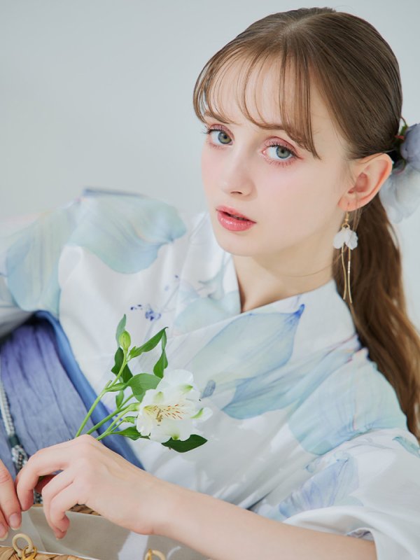 画像27: 【即日発送】【浴衣セール！】水彩百合ナチュラルブルー浴衣【浴衣３点セット 浴衣/帯/下駄】[YMT] (27)