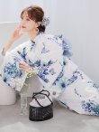 画像1: 【予約 / 5月中旬発送予定】瑠璃色ビオラブーケ浴衣 OBI-g-500-kj-8-GY / HIMO-900-yn-4-GYxGY / HEKO-800-sb-8-DusBL / YA-953-kn-BL / GETA-01-kj-2-BL/ [y/YMT] (1)