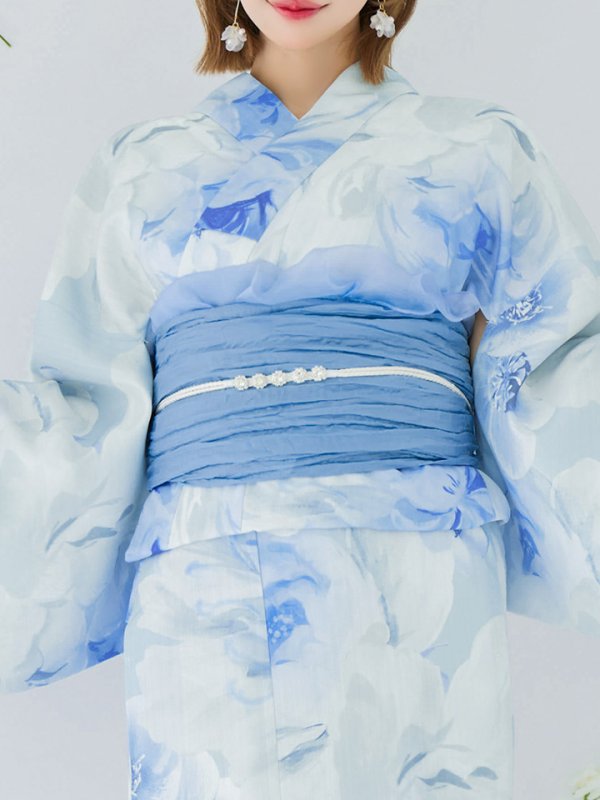 モデル：三上悠亜　身長159cm　着用サイズ：Fサイズ