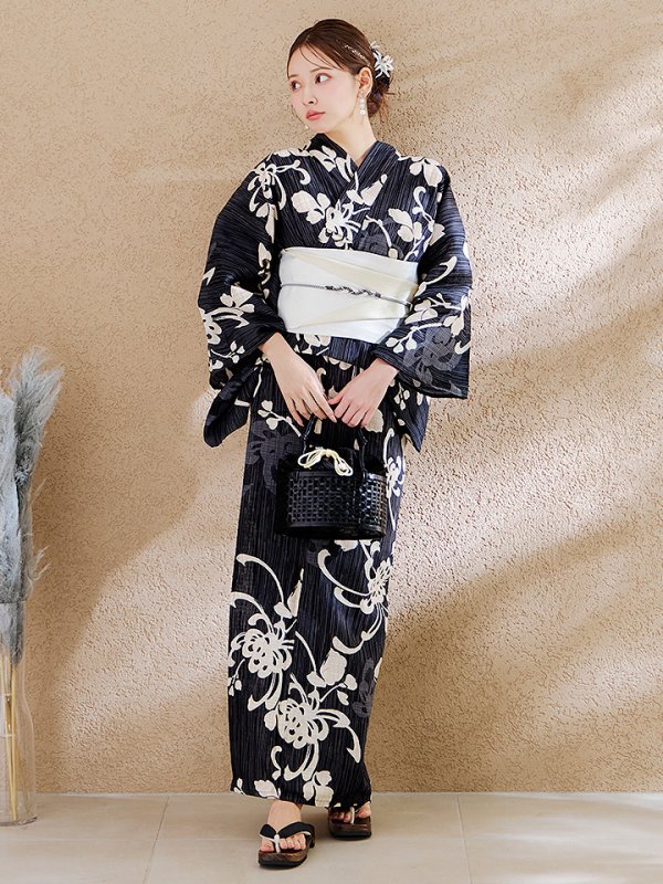 画像8: 【即日発送】黒地ストライプ彼岸花浴衣 【浴衣３点セット 浴衣/帯/下駄】[y/YMT] (8)