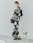 画像12: 白百合鹿子模様浴衣【浴衣３点セット 浴衣/帯/下駄】 OBI-siwa-204-wk-1-B / HIMO-900-yn-1-B / YA-1016-kj-CL / GETA-01-kj-1-B / [y/OF01] (12)