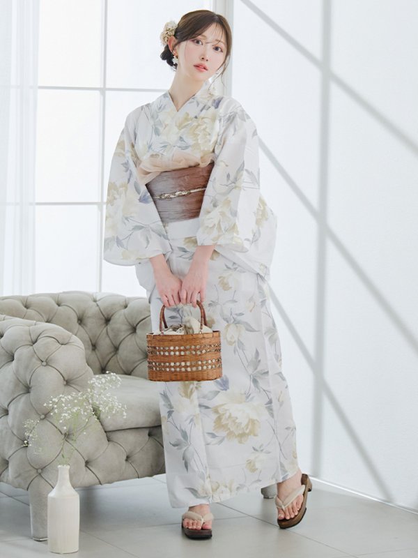 モデル：菅野結以　身長：163cm　着用サイズ：Fサイズ