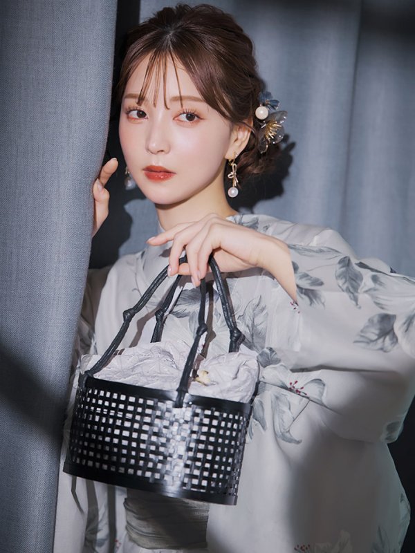 画像12: 【即日発送】クラシカルフラワー大人モード浴衣【浴衣３点セット 浴衣/帯/下駄】[YMT] (12)