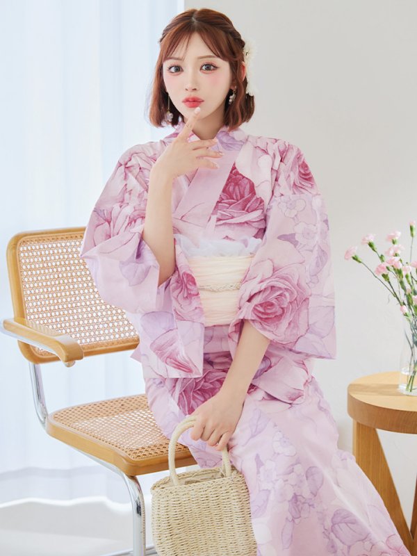 モデル：明日花キララ　身長：162cm　着用サイズ：Fサイズ