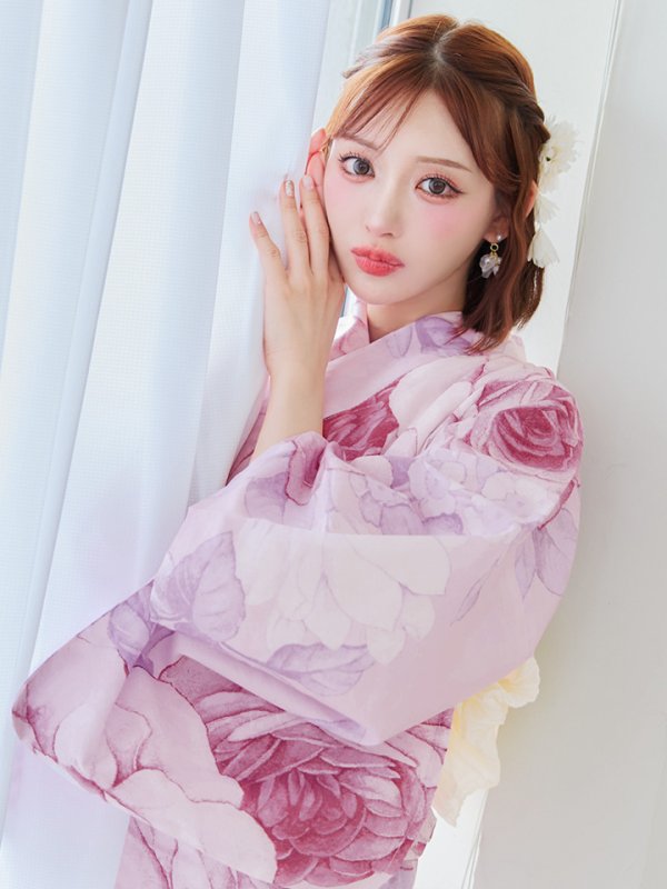 モデル：明日花キララ　身長：162cm　着用サイズ：Fサイズ