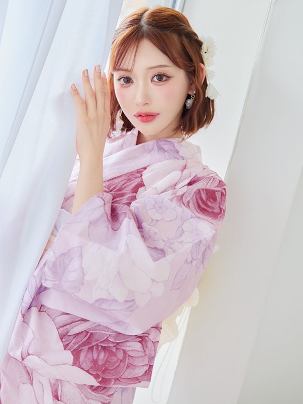 モデル：明日花キララ　身長：162cm　着用サイズ：Fサイズ