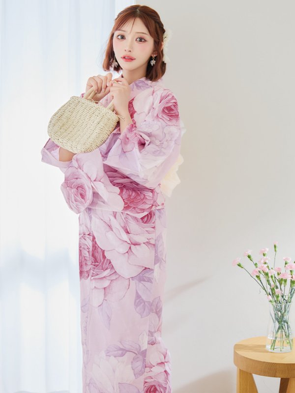 モデル：明日花キララ　身長：162cm　着用サイズ：Fサイズ