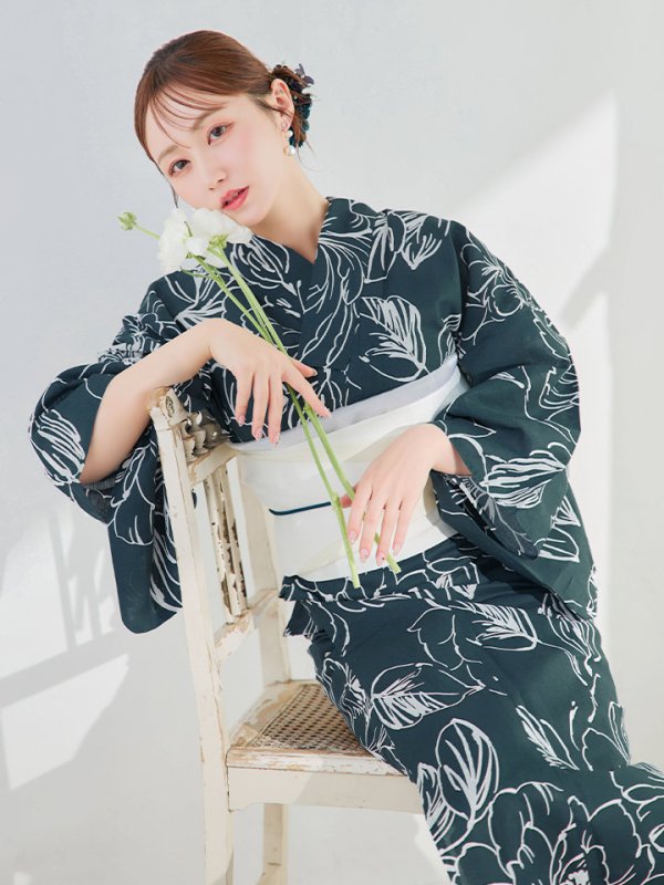 モデル:橋本甜歌 身長:163cm 着用サイズ:Fサイズ