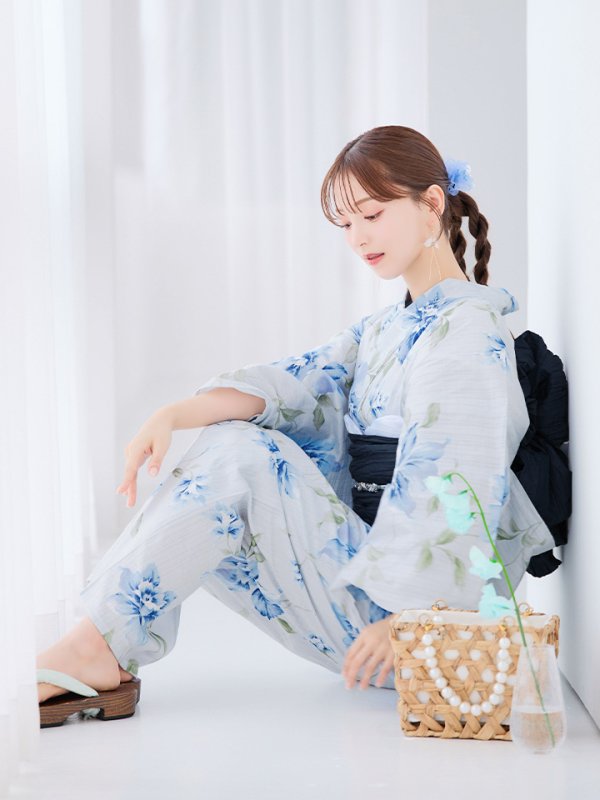 モデル:麻亜里 身長:160cm 着用サイズ:Fサイズ