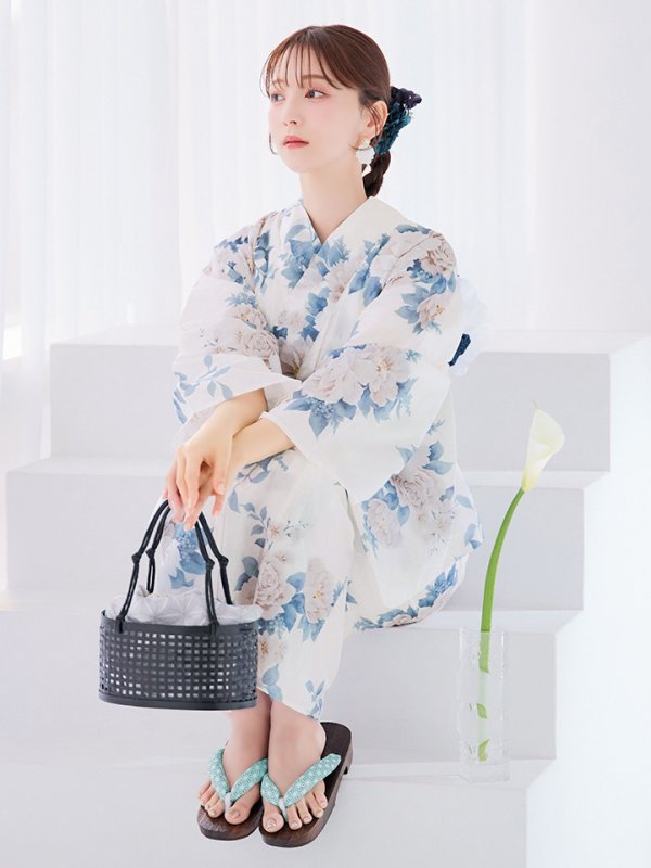 モデル：麻亜里　身長：160cm　着用サイズ：Fサイズ