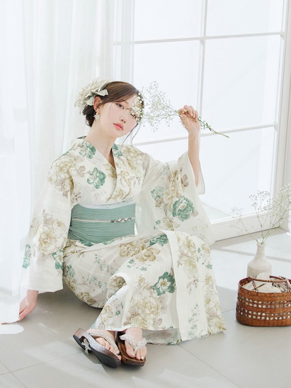 モデル：菅野結以 身長：163cm