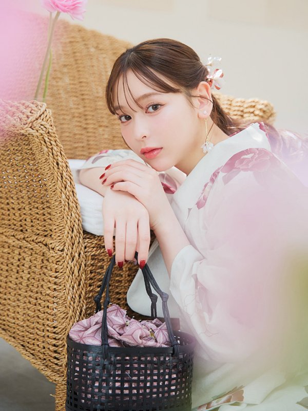 画像6: 【即日発送】白紅椿柄浴衣【浴衣３点セット 浴衣/帯/下駄】[YMT] (6)