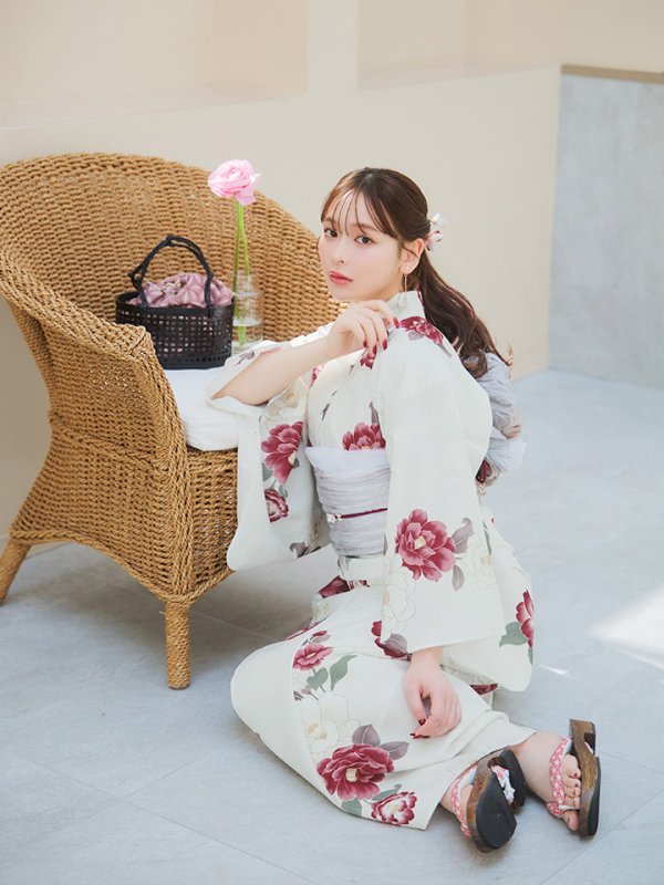 画像9: 【即日発送】白紅椿柄浴衣【浴衣３点セット 浴衣/帯/下駄】[YMT] (9)