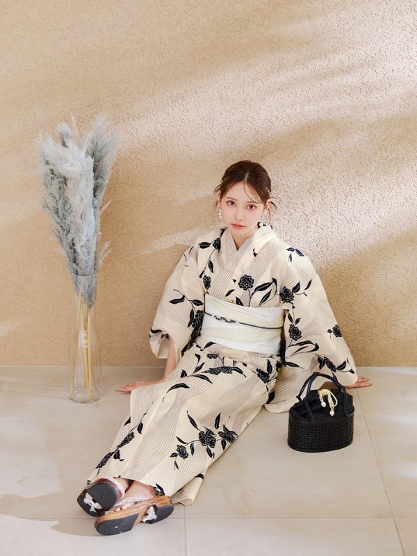 モデル：PyunA.(ぴょな)　身長160cm　着用サイズ：Fサイズ