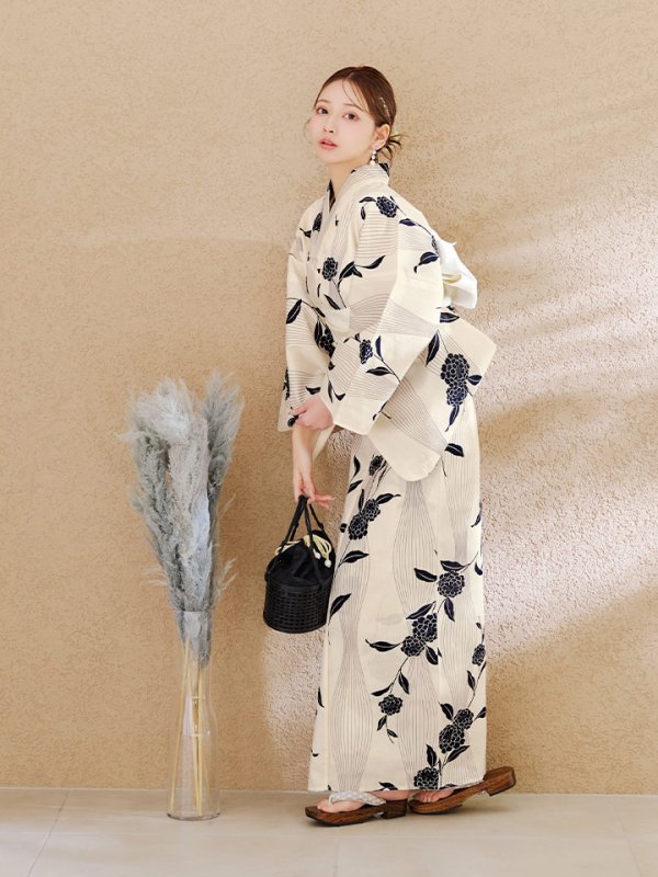 モデル：PyunA.(ぴょな)　身長160cm　着用サイズ：Fサイズ