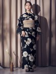 画像4: 【即日発送】ピオニーブラック花柄浴衣【浴衣３点セット 浴衣/帯/下駄】[YMT] (4)