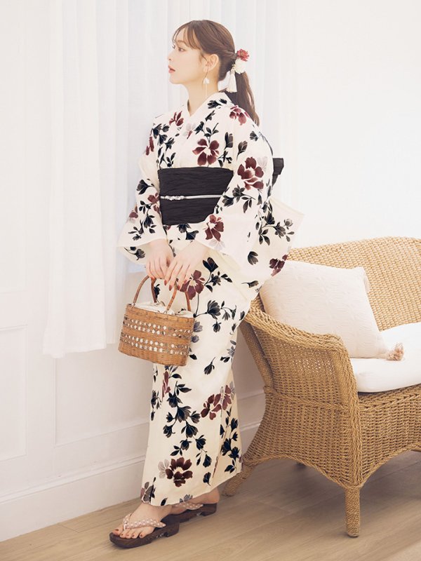 画像14: 【即日発送】水彩和モダン花柄浴衣 【浴衣3点セット 浴衣/帯/下駄】 [YMT/o] (14)