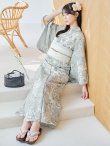 画像3: 【予約 / 5月下旬発送予定】クラシカルグレイッシュフラワー浴衣 OBI-siwa-204-wk-12-OW / HIMO-900-yn-7-MOC / HEKO-800-sb-5-W / YA-1077-wk-W / GETA-02-ok-4-MOC/ [y/OF01] (3)