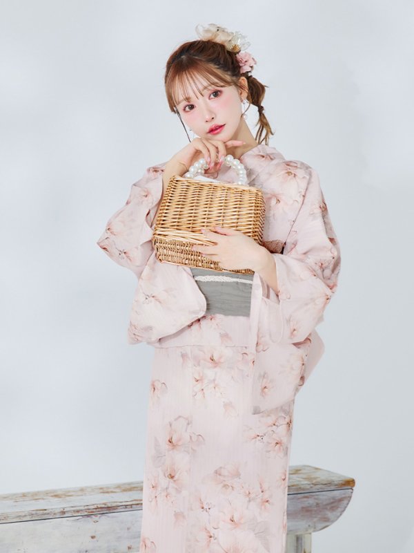 モデル：三上悠亜　身長：159cm