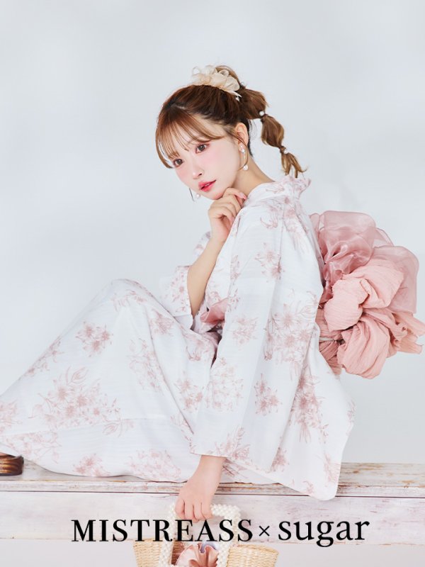 モデル：三上悠亜　身長159cm　着用サイズ：Fサイズ