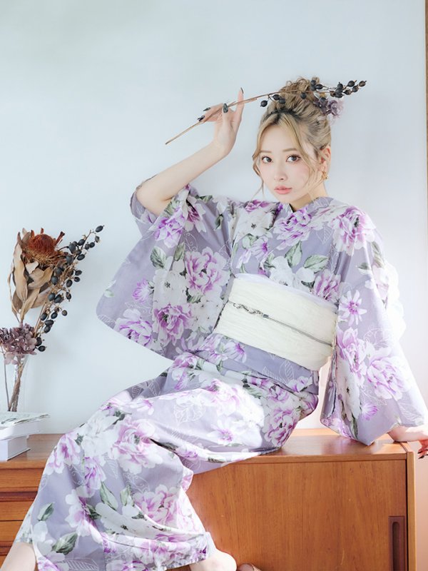 画像1: 【即日発送】大胆に咲き誇る紫×白牡丹浴衣 OBI-siwa-200-kj-13-OW / HIMO-900-yn-4-GYxGY / HEKO-800-sb-5-WH / YA-1029-wk-MVPL / GETA-01-kj-7-P / [YMT] (1)