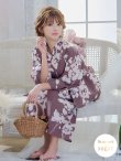 画像2: 【浴衣セール】【浴衣】エンジ×椿ニュアンス浴衣 OBI-siwa-200-kj-11-Rose / HIMO-900-yn-4-GYxGY / YA-1079-kj-2-W / HEKO-800-sb-5-W / GETA-02-ok-7-R [YMT] (2)