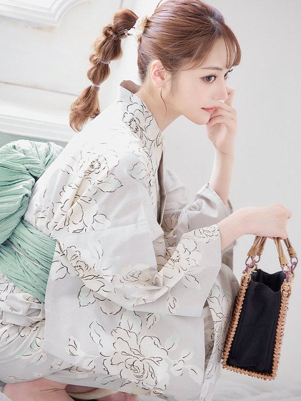 画像10: 【即日発送】【浴衣】グレー地にガーリー牡丹浴衣 【浴衣３点セット 浴衣/帯/下駄】[YMT] (10)