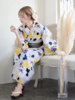 画像12: 【即日発送】【浴衣】イエローとブルーのニュアンス牡丹浴衣 OBI-hira-100-ok-5-GYxSV / HIMO-900-yn-4-GYxGY / YA-953-kn-W / HEKO-800-sb-5-W / GETA-02-ok-2-IV [YMT] (12)