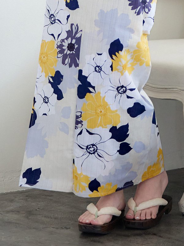 画像7: 【即日発送】【浴衣】イエローとブルーのニュアンス牡丹浴衣【浴衣３点セット 浴衣/帯/下駄】[YMT] (7)