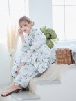 画像10: 水墨風イエロー×ブルー牡丹浴衣  (浴衣/帯/飾り紐/下駄4点セット)  OBI-siwa-202-ok-12-GR / KZH-3 / YA-1081-kj-BR / HEKO-800-sb-5-W / GETA-03-ok-4-IV [YMT] (10)