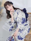 画像10: 水彩椿の綺麗系浴衣 OBI-siwa-200-kj-12-DKBL / HIMO-900-yn-4-GYxGY / YA-947-kj-BL / HEKO-800-sb-5-W / GETA-02-ok-3-LBL /yo  [YMT] (10)