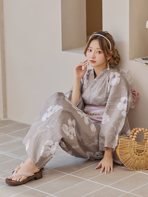 画像13: 【即日発送】グレージュ線画フラワー浴衣【浴衣３点セット 浴衣/帯/下駄】[YMT] (13)