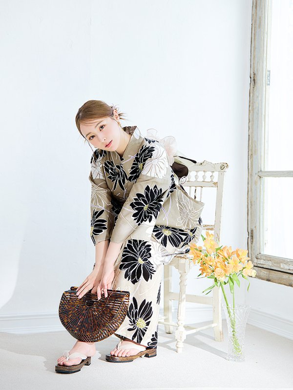 画像7: 【即日発送】レトロモダンマーガレット浴衣【浴衣３点セット 浴衣/帯/下駄】[YMT] (7)